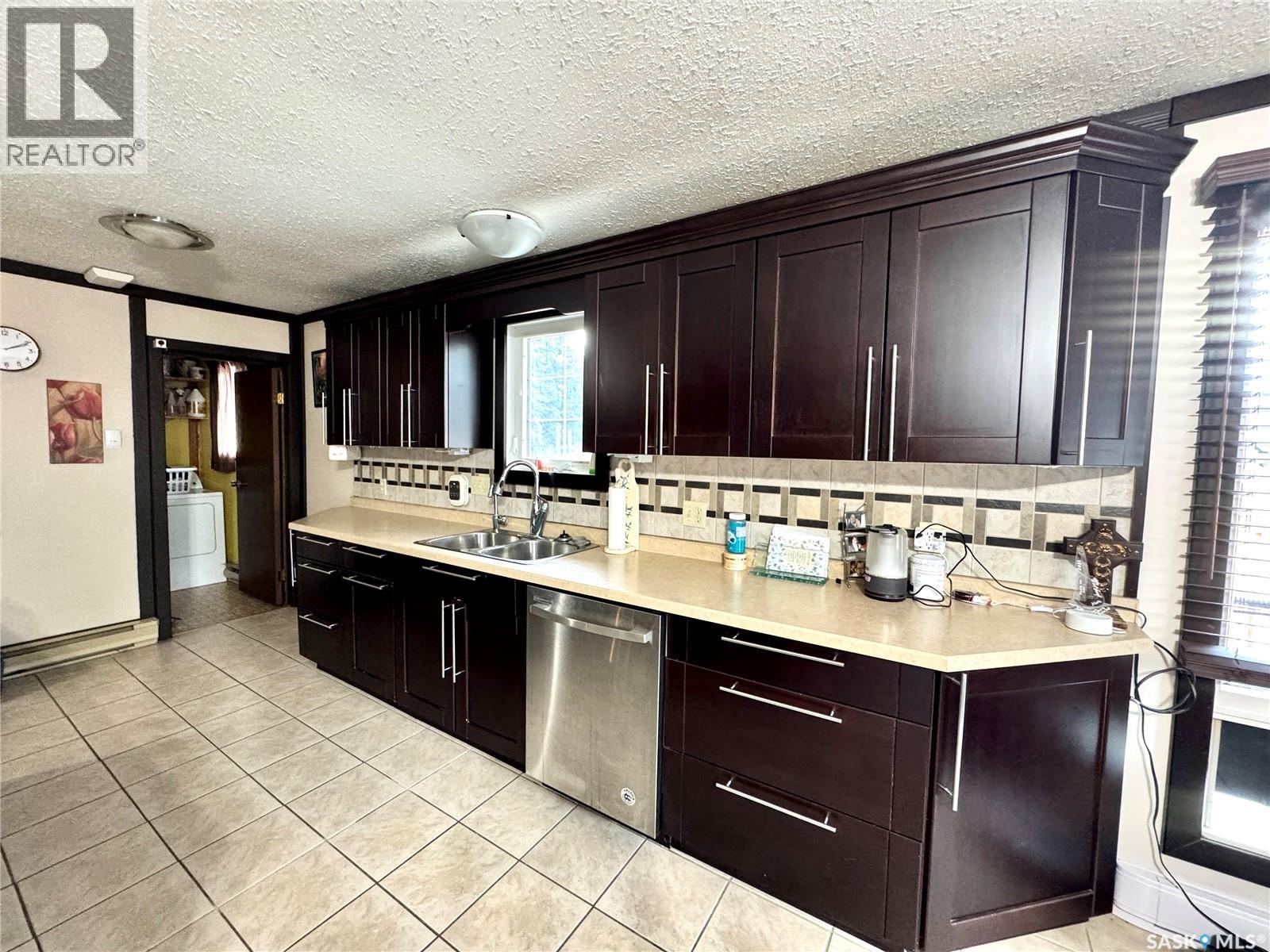 26 Mathews Crescent, Turtle View, Saskatchewan S0M 0Y0 - Photo 8 - SK044339