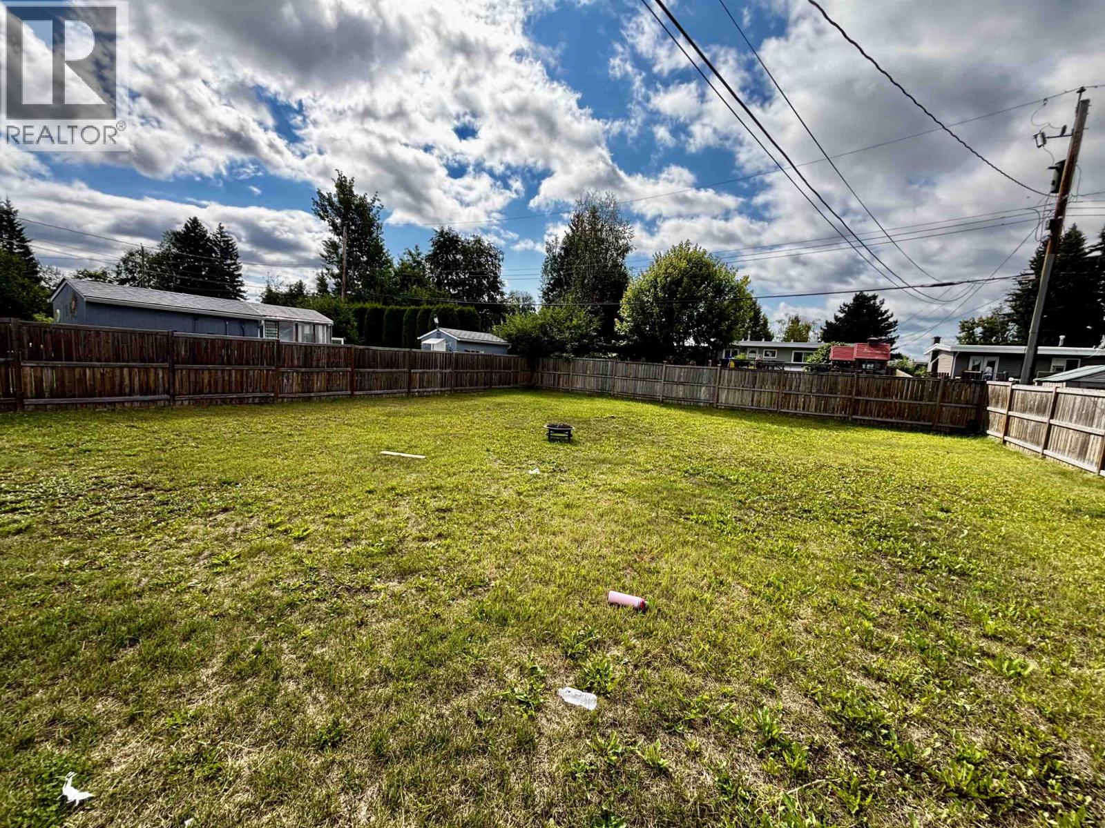 2535 Hammond Avenue, Prince George, British Columbia  V2M 1A6 - Photo 2 - R3151952
