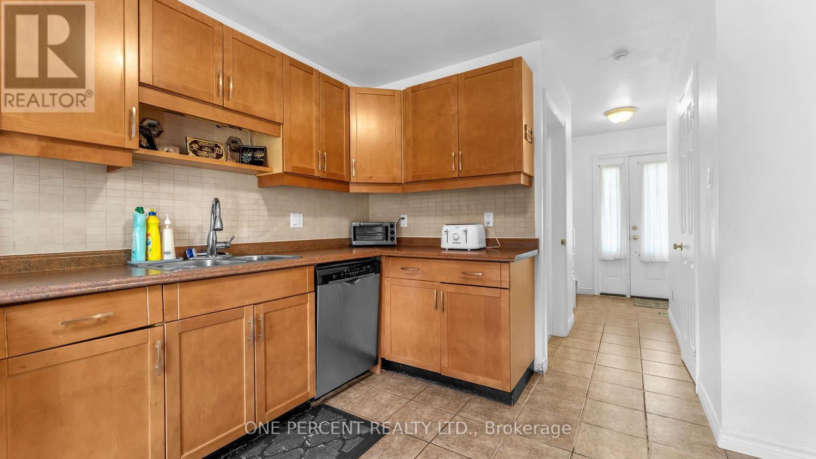 1 Cheswick Circle, London South, Ontario  N6E 3L8 - Photo 11 - X13631840