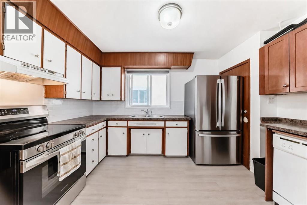 417 37 Street SW, Calgary, Alberta  T3C 1R7 - Photo 11 - A2306857