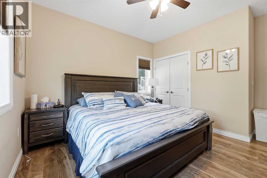 707 Elk Street, Sunbreaker Cove, Alberta  T0C 0J0 - Photo 15 - A2334041