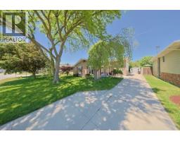 22 Turner DRIVE, Sarnia, Ontario