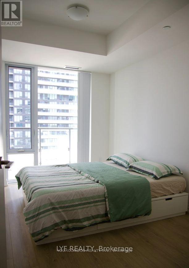 2711 - 8 Widmer Street, Toronto, Ontario M5V 0W6 - Photo 4 - C13631834