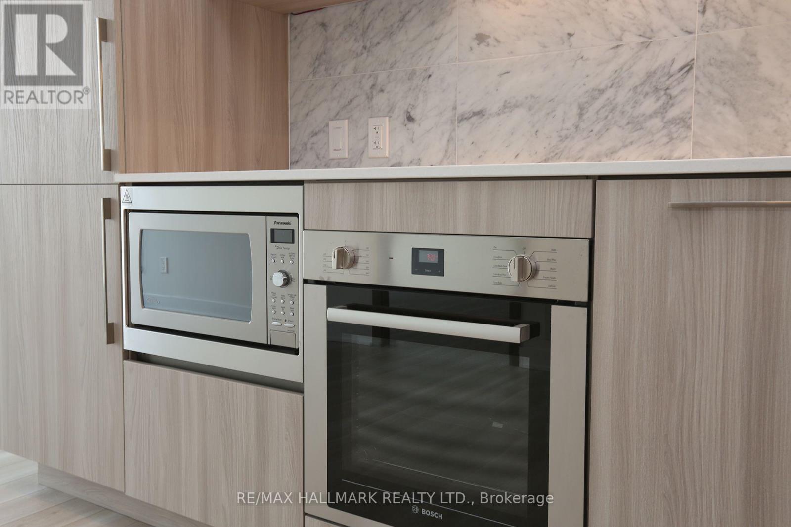 4007 - 17 Bathurst Street, Toronto, Ontario M6A 2E1 - Photo 11 - C13631852