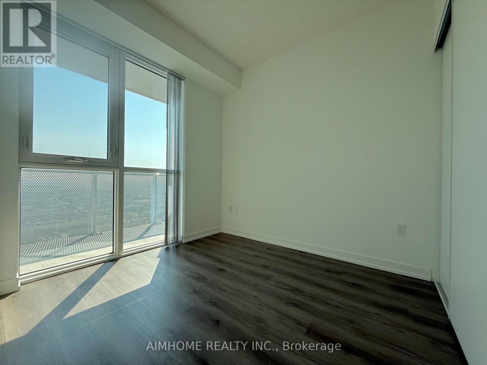 3207 - 28 Interchange Way, Vaughan, Ontario L4K 0P8 - Photo 6 - N13631836