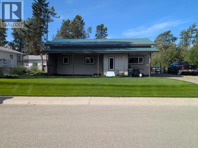1203 Spruce Street, Whitehorse, Yukon Y1A 4G4 - Photo 1 - 17576
