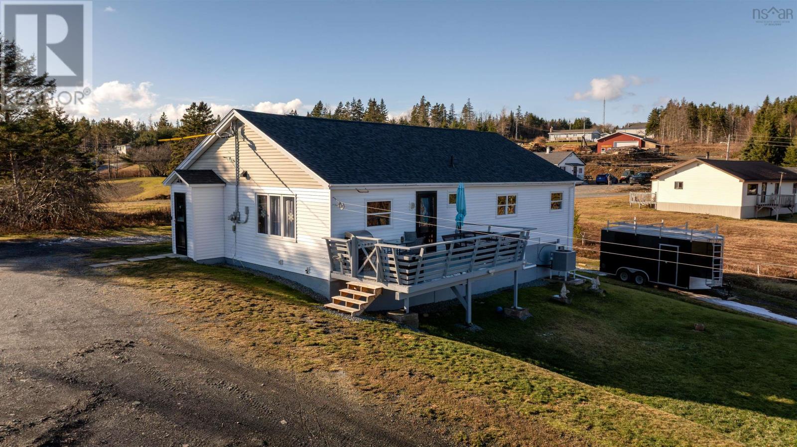 87 Pool Road, Sheet Harbour, Nova Scotia  B0J 3H0 - Photo 6 - 202613511