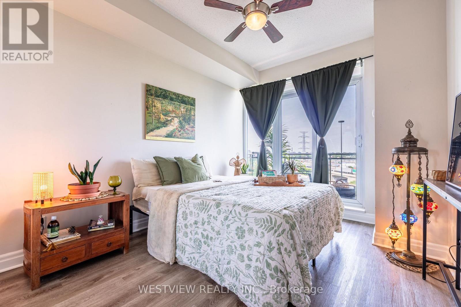1004 - 2119 Lake Shore Boulevard W, Toronto, Ontario M8V 4E8 - Photo 11 - W13631826