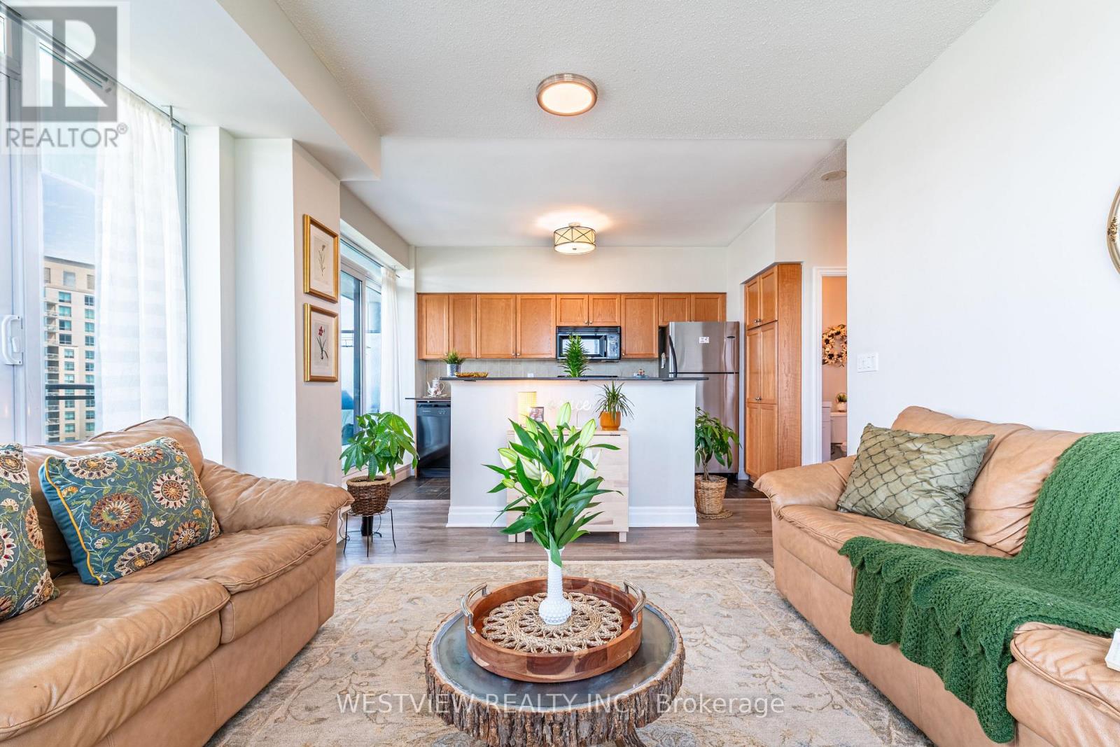 1004 - 2119 Lake Shore Boulevard W, Toronto, Ontario M8V 4E8 - Photo 9 - W13631826