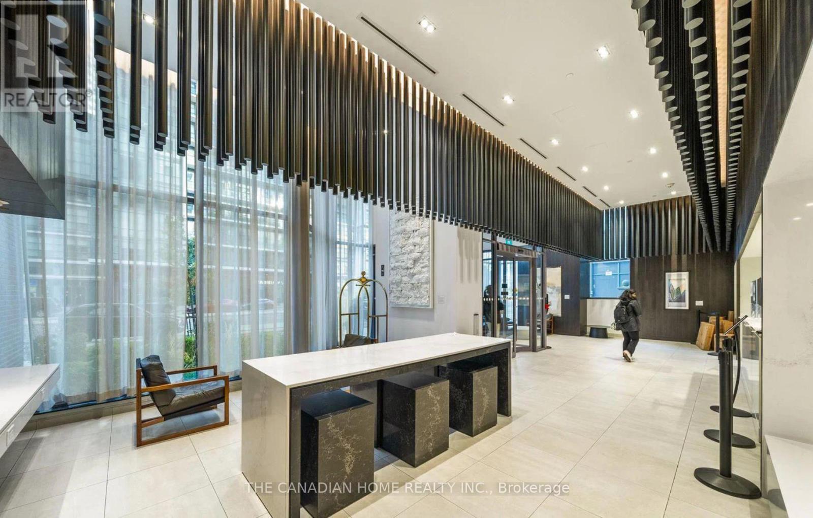 2608 (Long Term) - 4065 Confederation Parkway, Mississauga, Ontario  L5B 0L4 - Photo 2 - W13631866