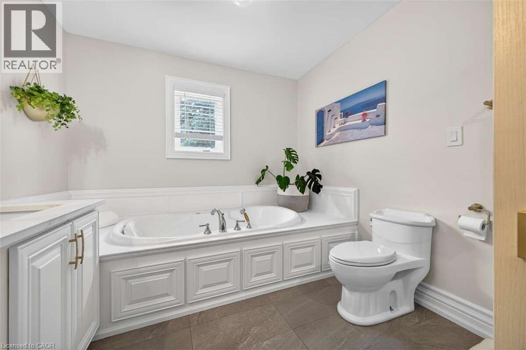 4 Peter Street, Flamborough, Ontario  L8B 0Z4 - Photo 20 - 40834300