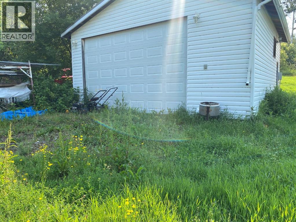 305 Minnewaukan Road, Tillicum Beach, Alberta  T4V 2M9 - Photo 5 - A2331225