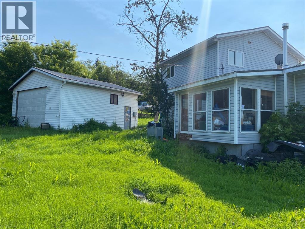 305 Minnewaukan Road, Tillicum Beach, Alberta  T4V 2M9 - Photo 3 - A2331225