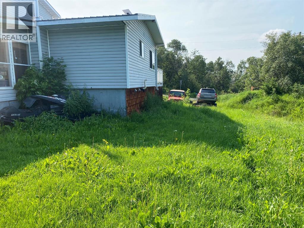 305 Minnewaukan Road, Tillicum Beach, Alberta  T4V 2M9 - Photo 4 - A2331225