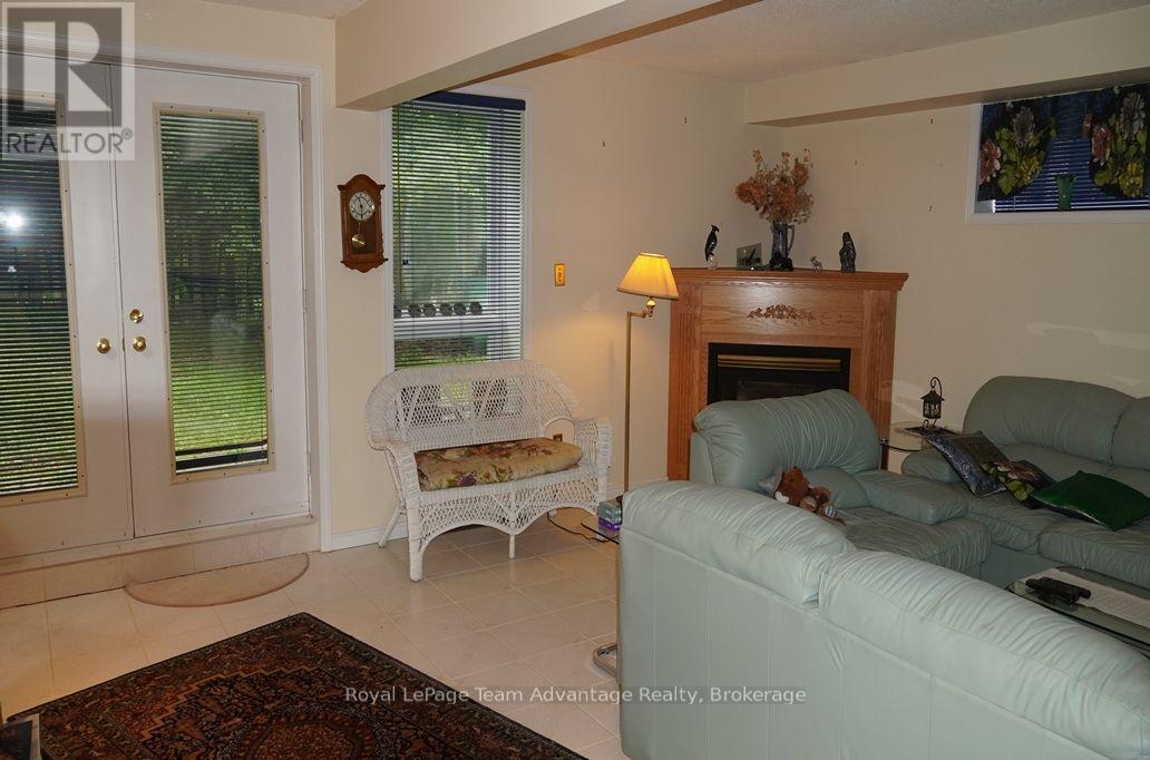 101 & 99 Carling Bay Road E, Carling, Ontario  P0G 1G0 - Photo 21 - X13588268