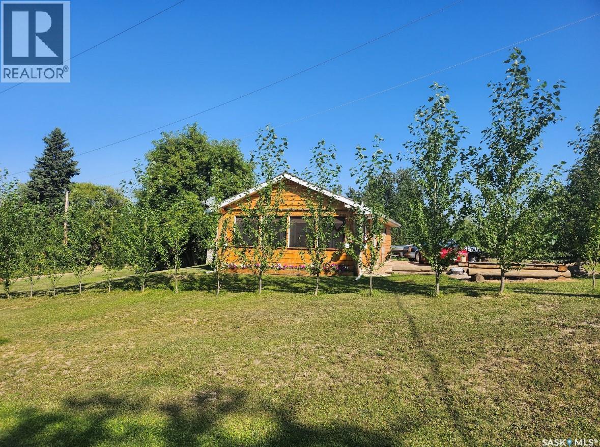 112 3rd Avenue S, Big River, Saskatchewan S0J 0E0 - Photo 2 - SK044349