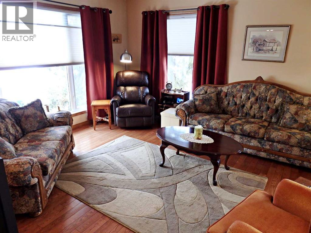 5115 Riverside Drive, Vermilion, Alberta  T9X 1T8 - Photo 12 - A2295777