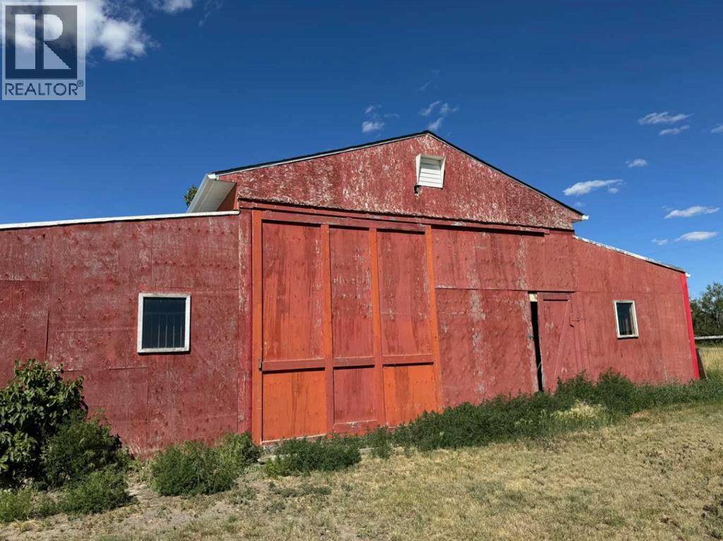 272187 Township Road 240, Rural Rocky View County, Alberta  T2P 2G7 - Photo 8 - A2326032
