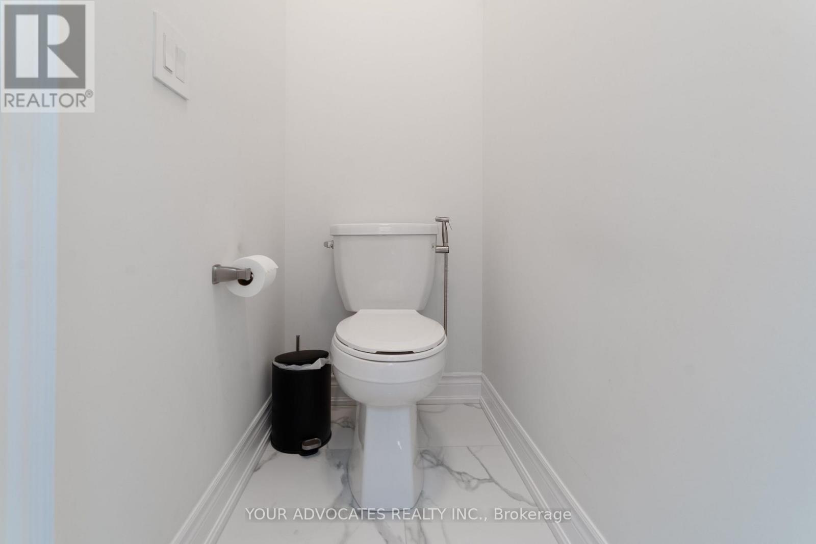 1390 Queens Plate Road, Oakville, Ontario  L6M 5L4 - Photo 32 - W13582876