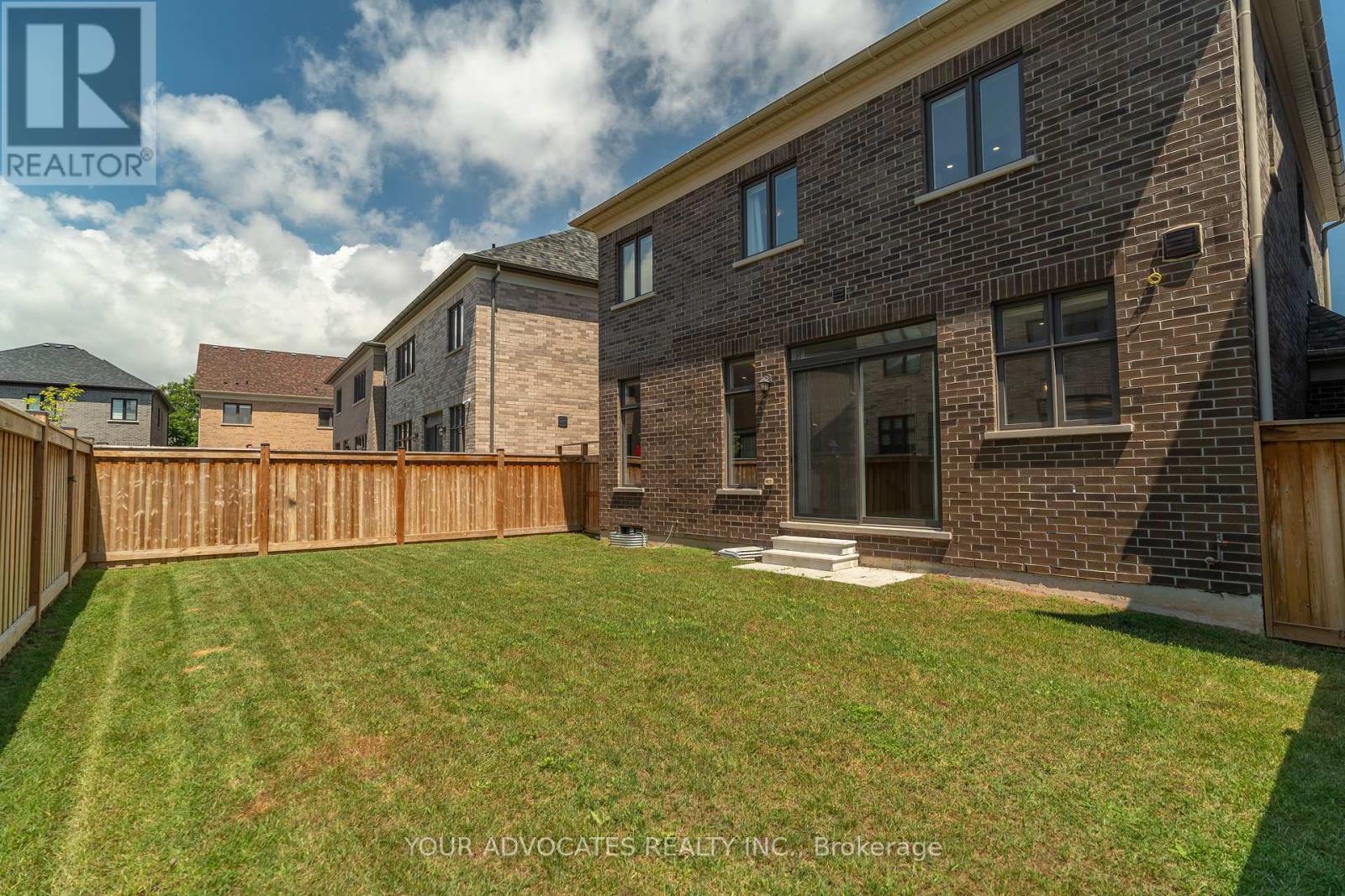 1390 Queens Plate Road, Oakville, Ontario  L6M 5L4 - Photo 43 - W13582876