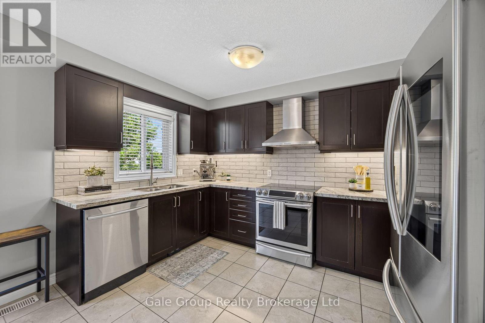 205 Munnoch Boulevard, Woodstock, Ontario  N4T 1V7 - Photo 15 - X13631880