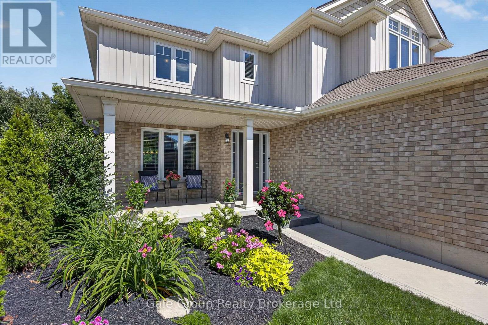 205 Munnoch Boulevard, Woodstock, Ontario  N4T 1V7 - Photo 3 - X13631880