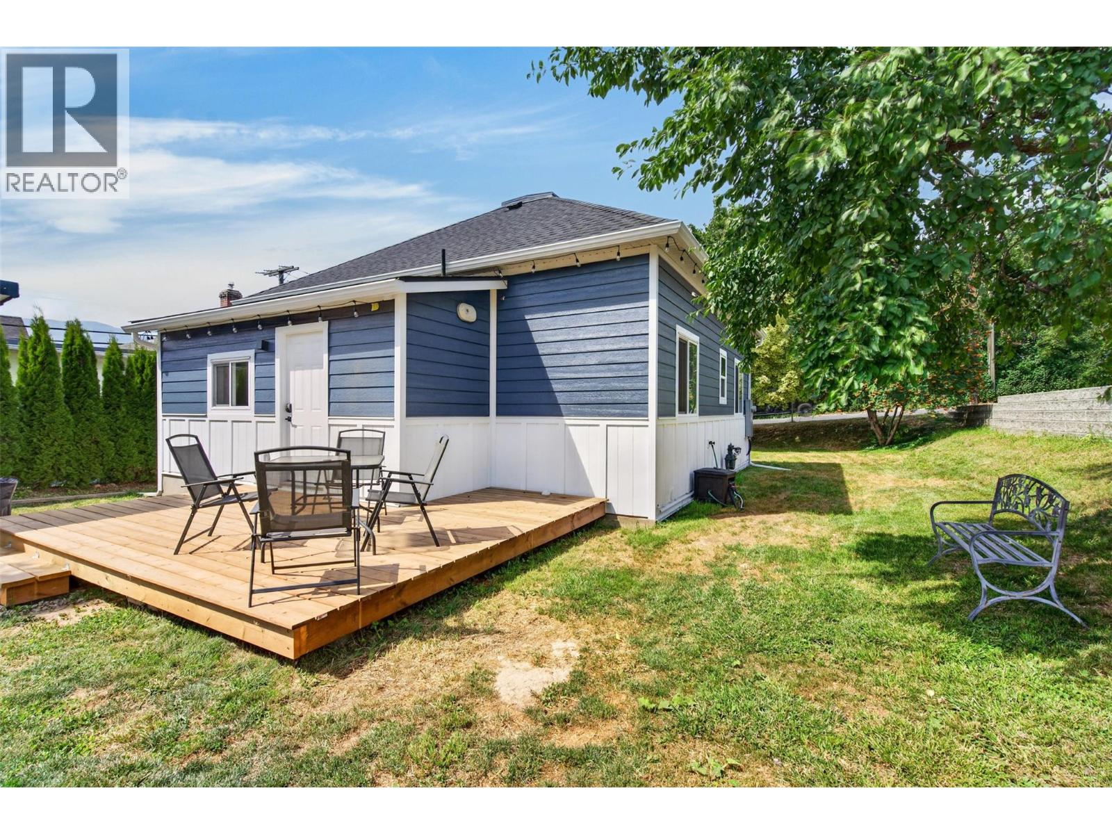 630 Okanagan SE Avenue, Salmon Arm, British Columbia  V1E 1G7 - Photo 26 - 10396119