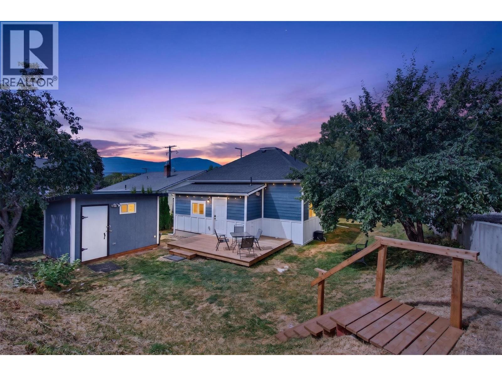 630 Okanagan SE Avenue, Salmon Arm, British Columbia  V1E 1G7 - Photo 23 - 10396119