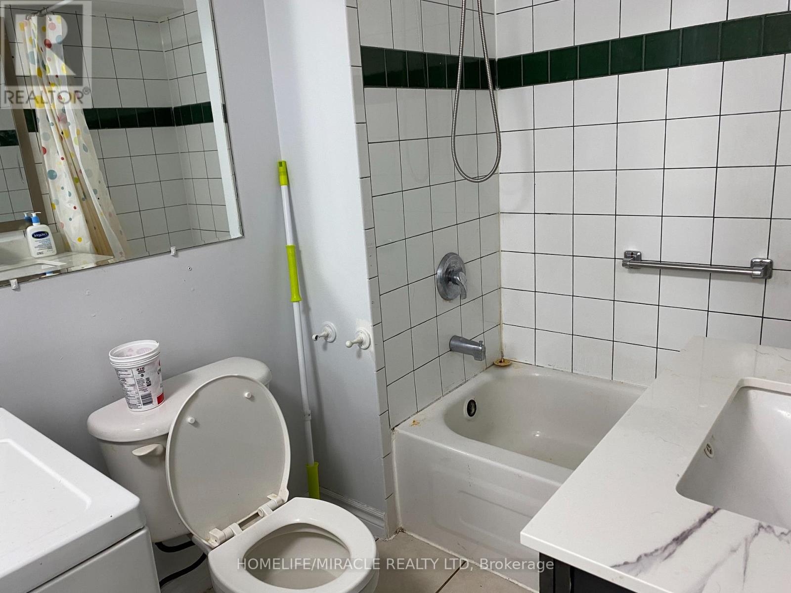 Basement - 204 Delaney Drive, Ajax, Ontario  L1T 2B4 - Photo 15 - E13497472