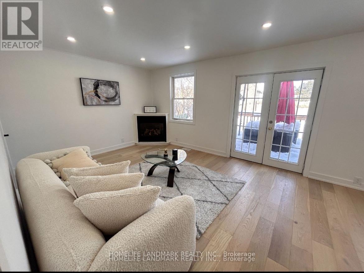 130 Langarth Street E, London South, Ontario N6C 1Z5 - Photo 3 - X13552456