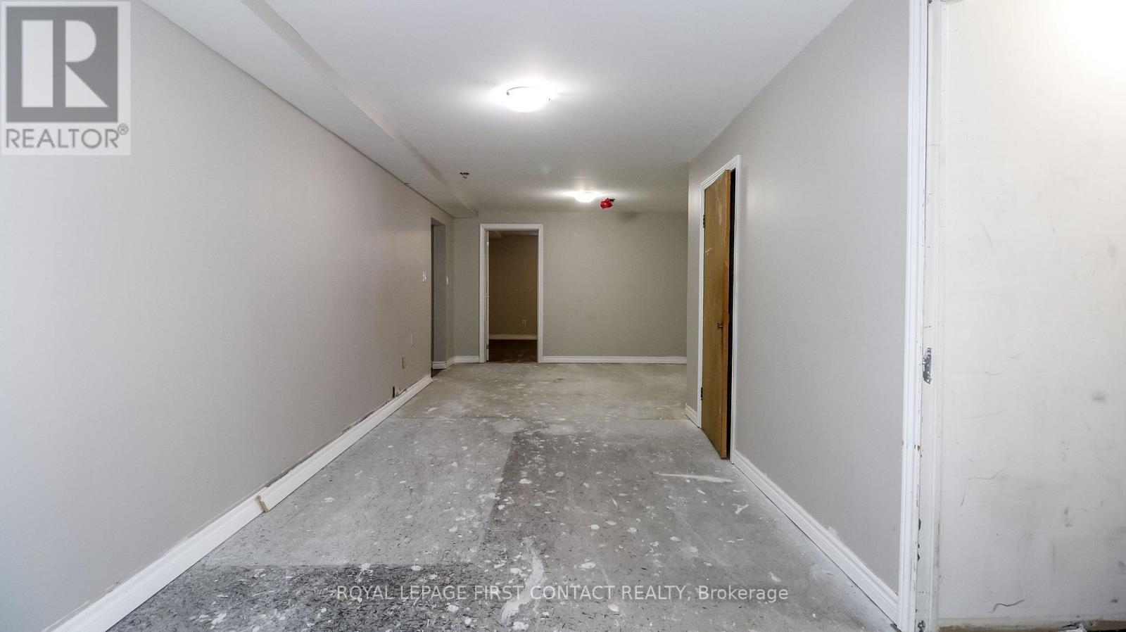 24 Howard Avenue, Tiny, Ontario  L0L 2T0 - Photo 24 - S12408791