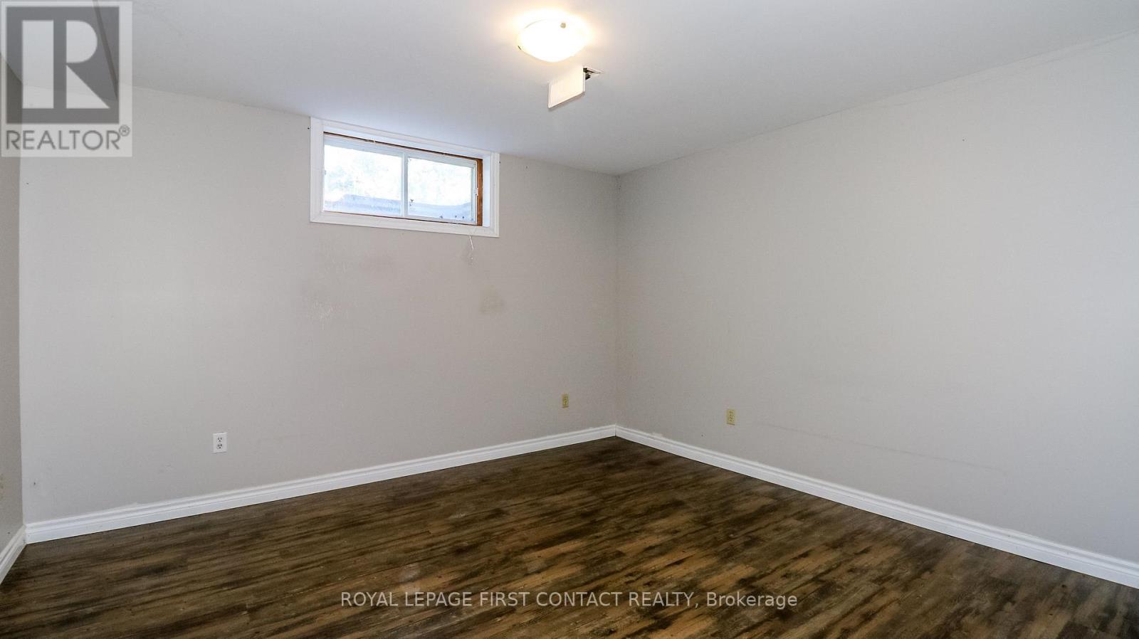 24 Howard Avenue, Tiny, Ontario  L0L 2T0 - Photo 29 - S12408791