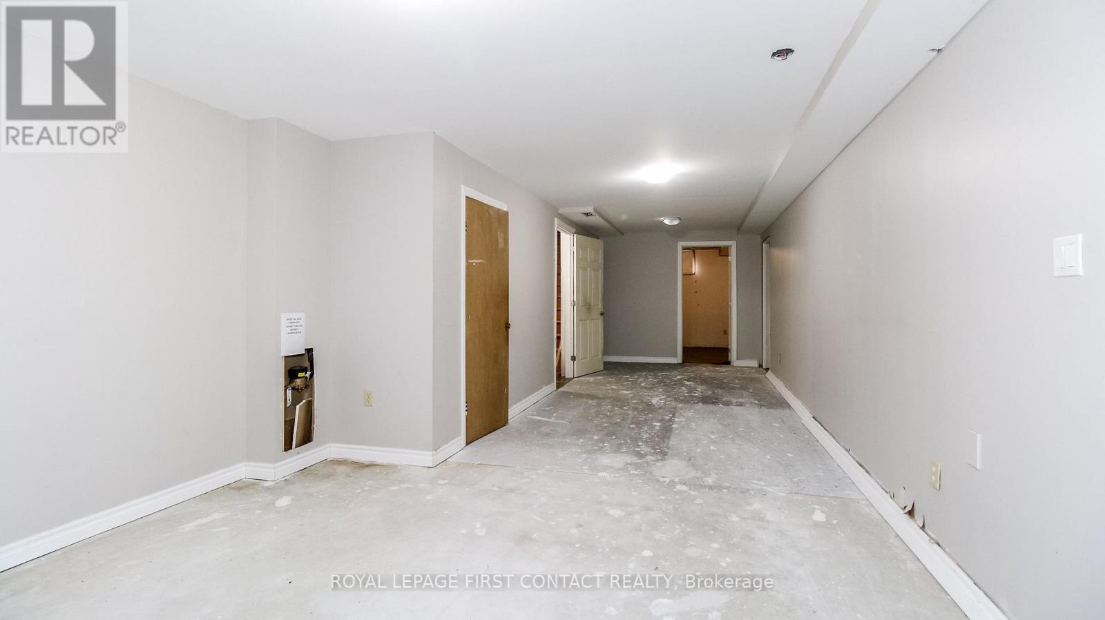 24 Howard Avenue, Tiny, Ontario  L0L 2T0 - Photo 28 - S12408791