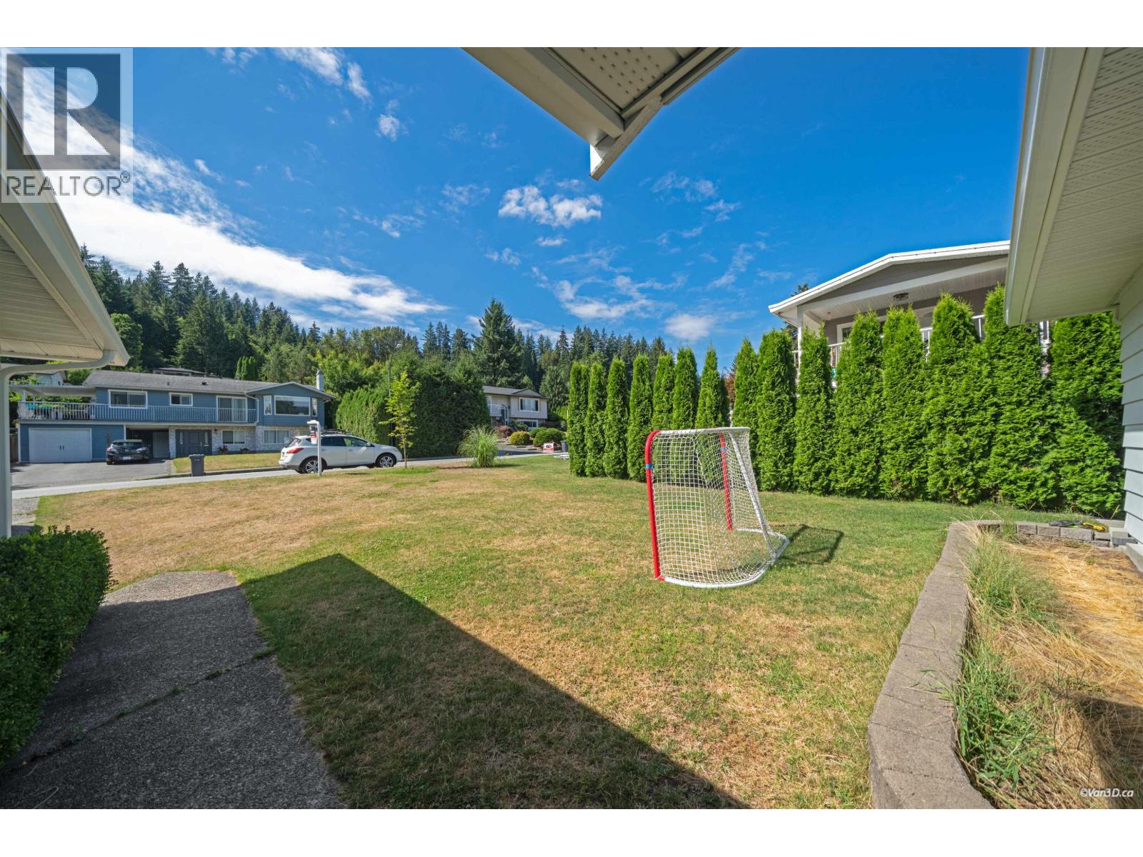 1047 Spar Drive, Coquitlam, British Columbia  V3H 3G9 - Photo 37 - R3151951