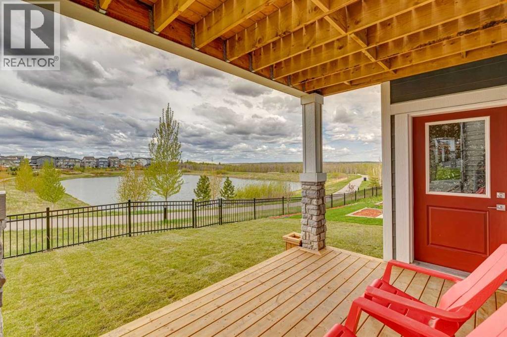 814 Bluerock Way SW, Calgary, Alberta  T2Y 0S4 - Photo 38 - A2313536