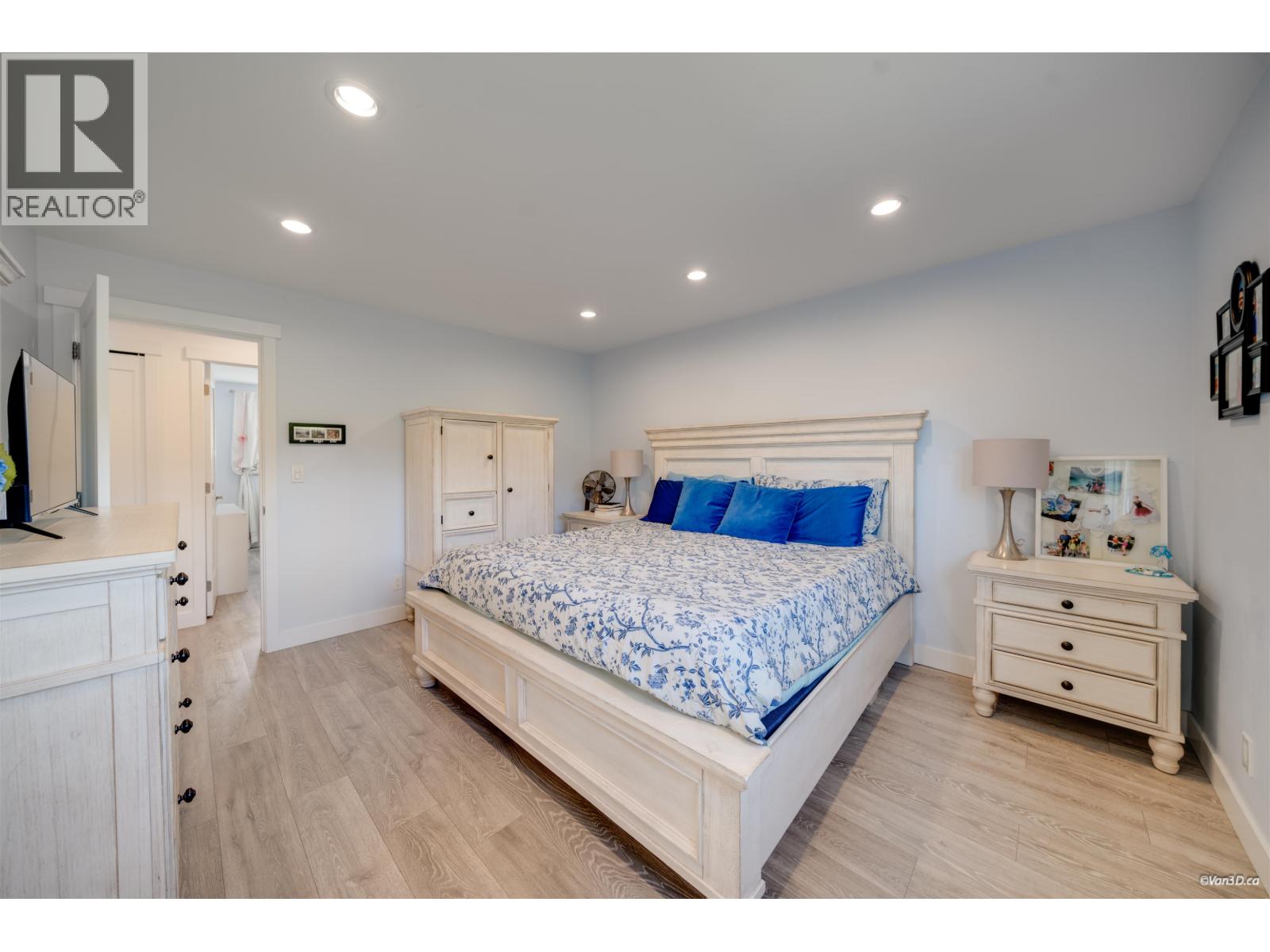 1047 Spar Drive, Coquitlam, British Columbia  V3H 3G9 - Photo 24 - R3151951