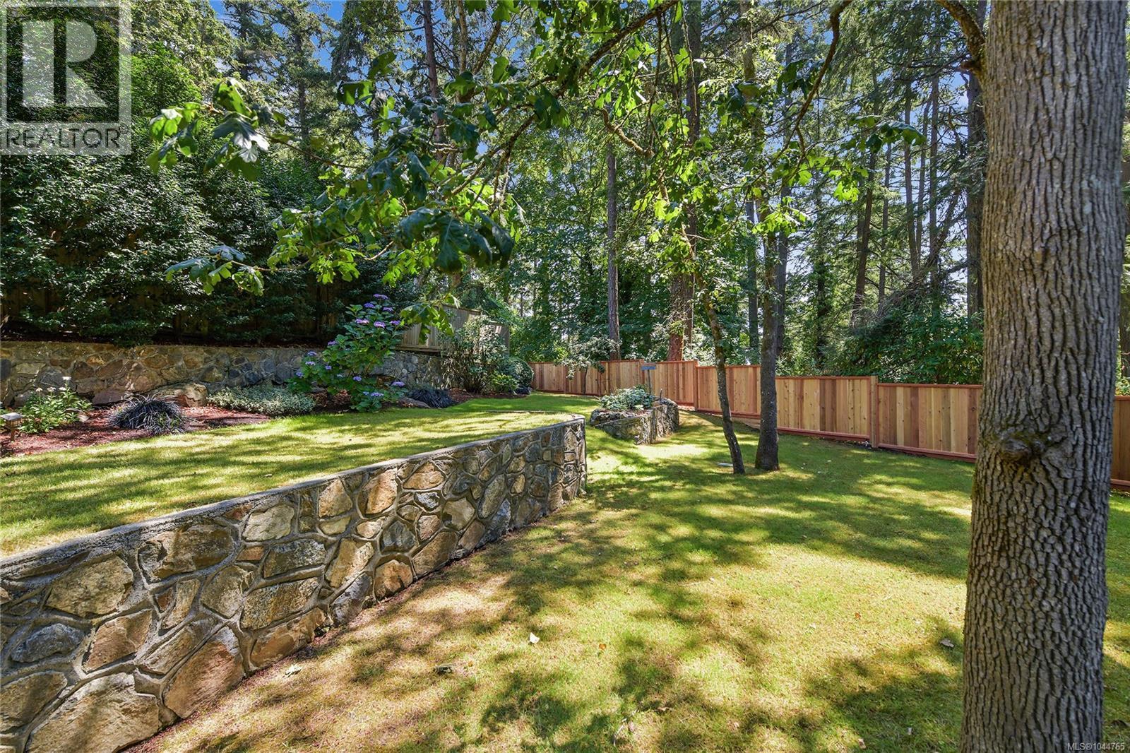 209 Shadow Ridge Pl, View Royal, British Columbia  V8Z 5C8 - Photo 90 - 1044765