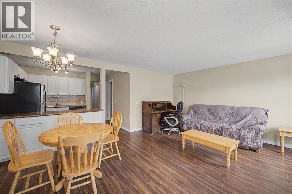 814, 200 Brookpark Drive SW, Calgary, Alberta  T2W 3E5 - Photo 7 - A2326331