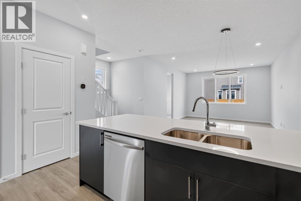 2056 Carrington Boulevard NW, Calgary, Alberta  T3P 2M8 - Photo 7 - A2331585