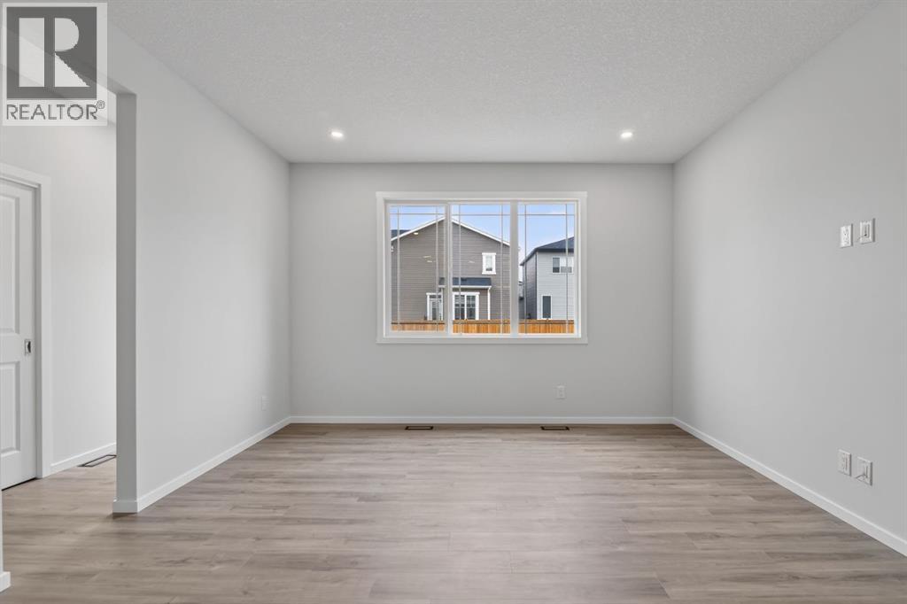 2056 Carrington Boulevard NW, Calgary, Alberta  T3P 2M8 - Photo 10 - A2331585