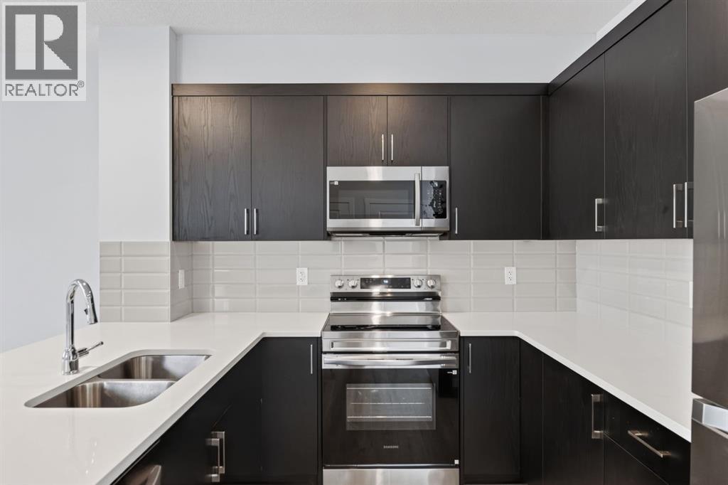 2056 Carrington Boulevard NW, Calgary, Alberta  T3P 2M8 - Photo 6 - A2331585