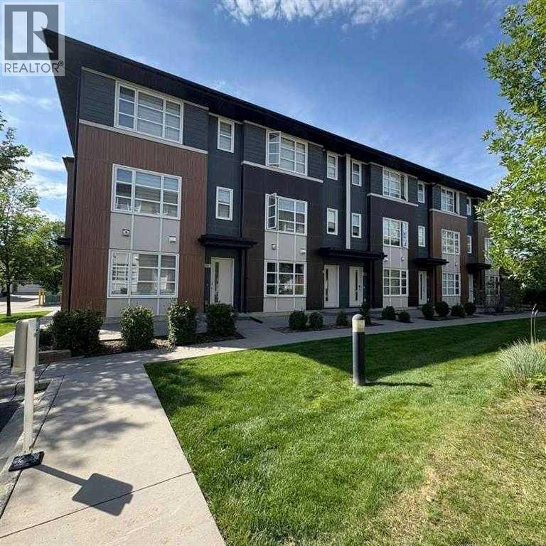 202 EVANSRIDGE Park NW, Calgary, Alberta