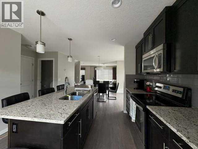 202 Evansridge Park NW, Calgary, Alberta  T3P 0N7 - Photo 7 - A2326772