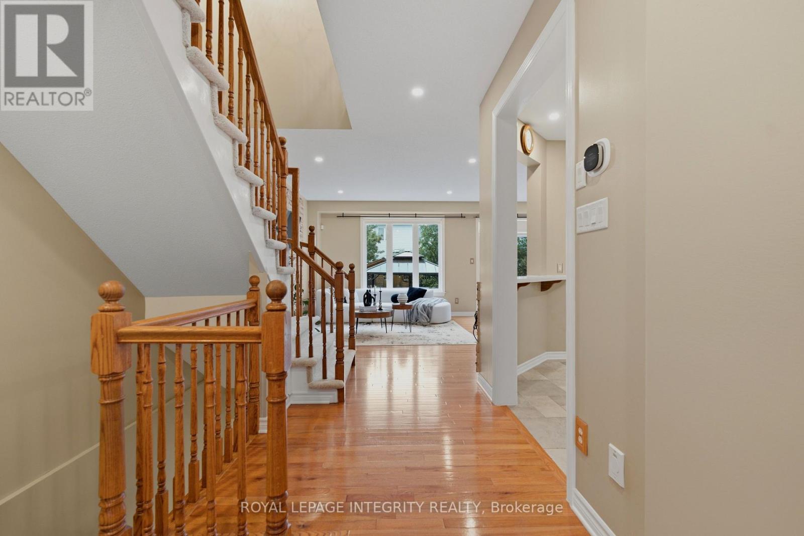 102 Windance Crescent, Ottawa, Ontario  K2W 0A7 - Photo 6 - X13631898