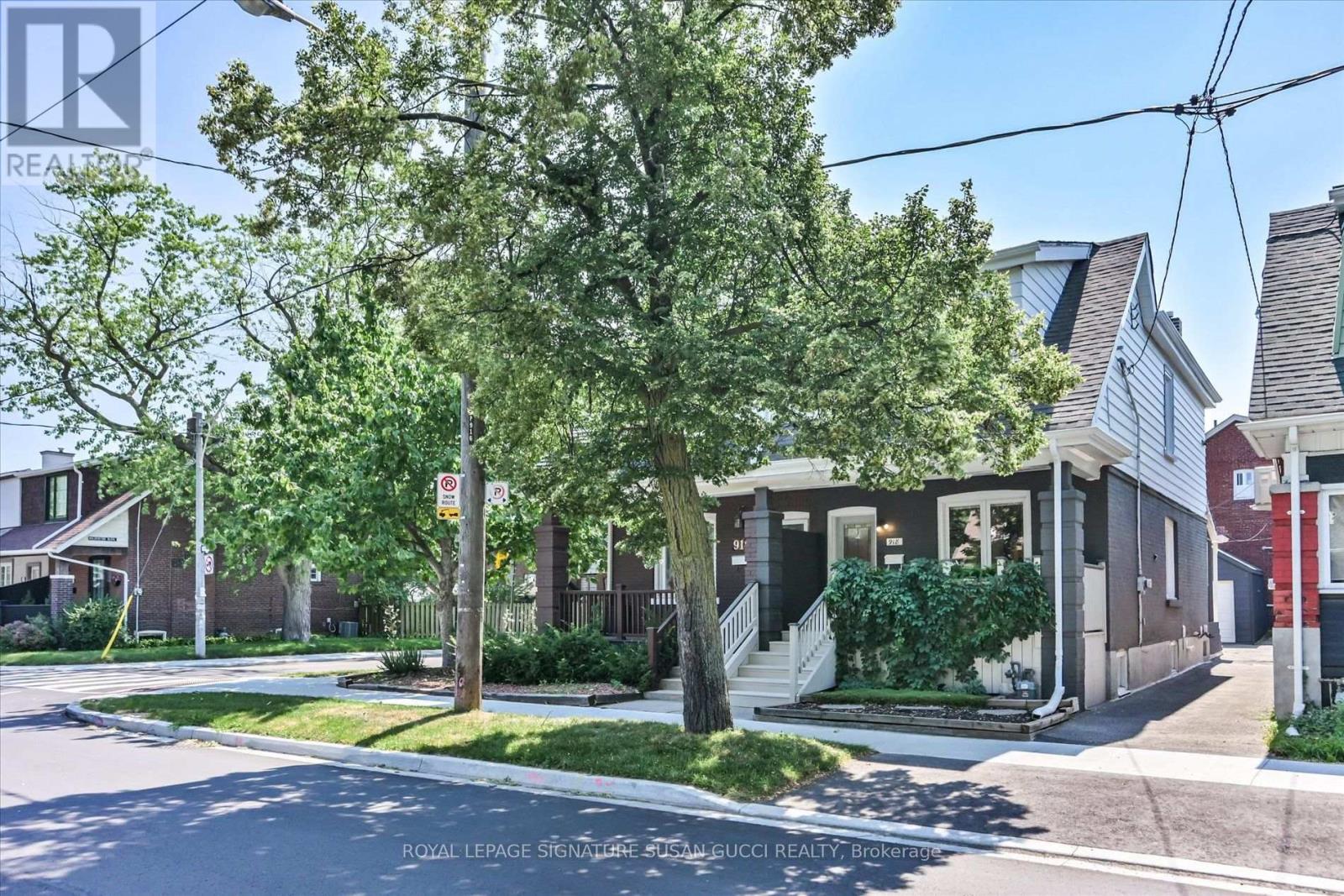 918 GREENWOOD AVENUE, Toronto, Ontario