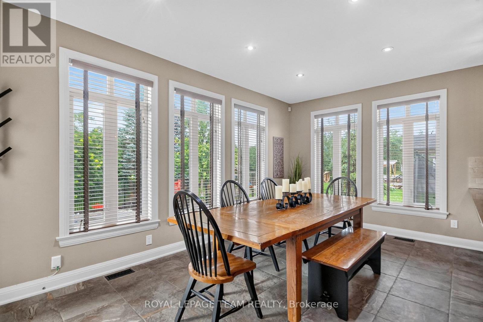 1801 Cedarlakes Way, Ottawa, Ontario  K4P 1G4 - Photo 13 - X13547812