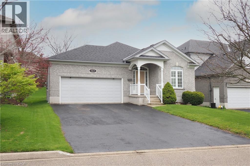 565 SPRINGWATER Drive, Waterloo, Ontario