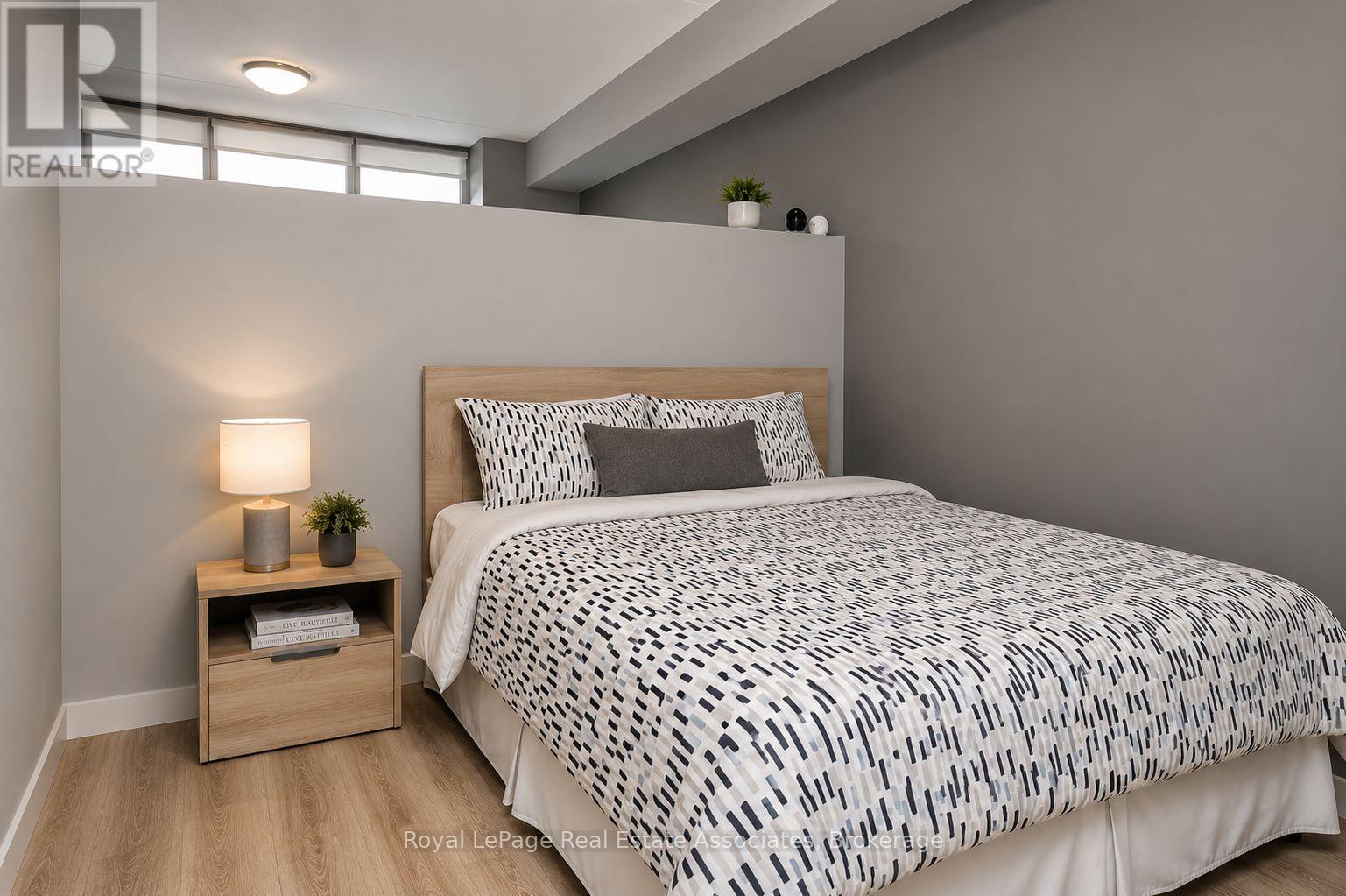 319 - 250 Albert Street, Waterloo, Ontario N2L 0H5 - Photo 13 - X13617560