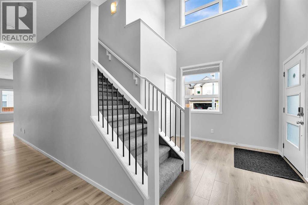 300 Walgrove Boulevard Se, Calgary, Alberta  T2X 4C8 - Photo 3 - A2324996