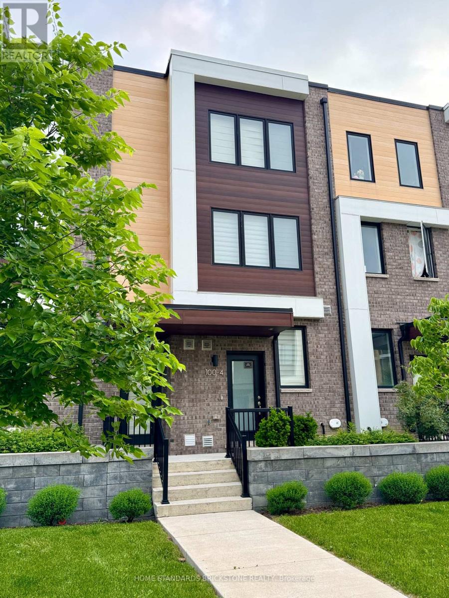 4 - 100 STANLEY GREEN BOULEVARD, Toronto, Ontario